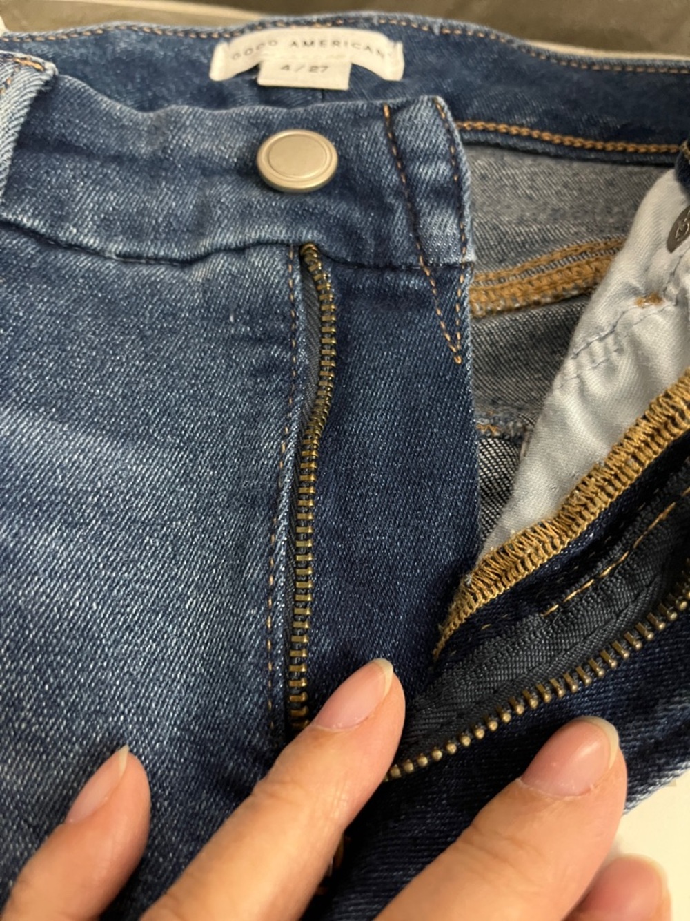Good American Blue Skinny Jeans - Picture 4 of 14